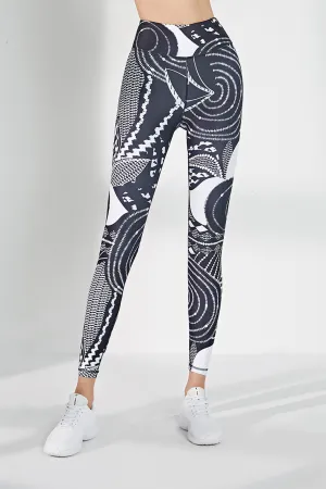 Geometric pattern leggings